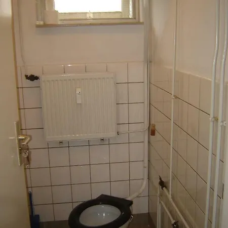 Douche En Toilet Ubytování v soukromí Heemstede